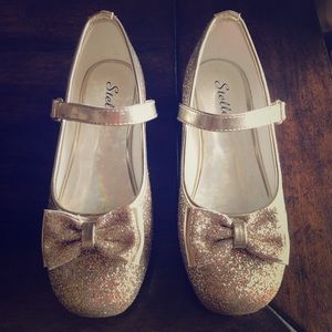 Girls Size 1 Glitter Gold Mary Jane Shoes